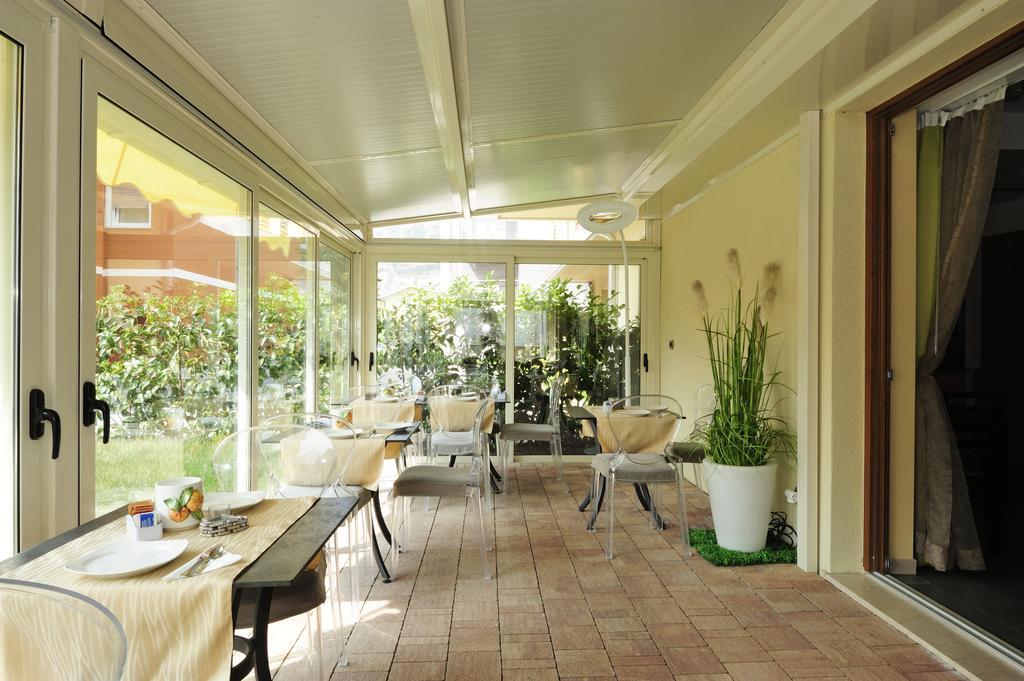 Eco Hotel Bonapace Torbole Sul Garda Exteriör bild